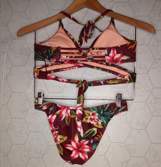 Shade & Shore wrap halter plum floral bikini set - Picture 9 of 12